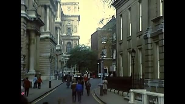 Archival Whitehall Street in London Innenstadt — Stockvideo