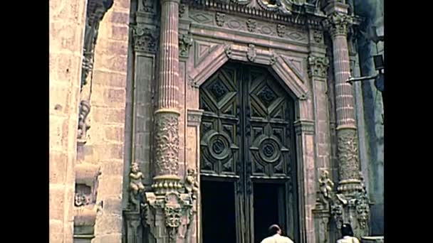 Taxco Santa Prisca kapısı Kilisesi — Stok video