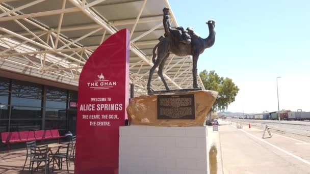 Ghan Alice Springs station — Stockvideo