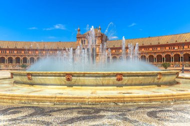Plaza de Espana Çeşmesi