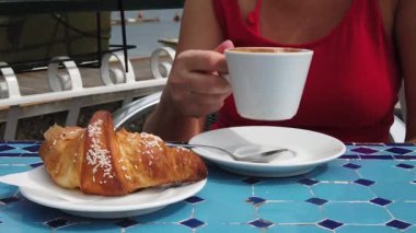 Elba Adası 'ndaki İtalyan kahvaltı kafesi