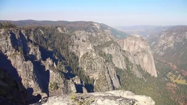 Panorama of El Capitan in Yosemite — Stock Video