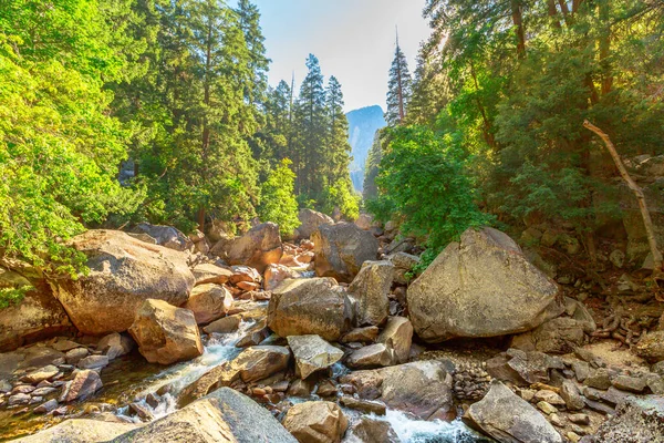 Yosemite Merced floden Vernal Falls — Stockfoto