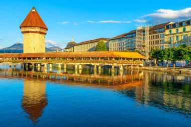 Lucerne Şapel Köprüsü Su Kulesi