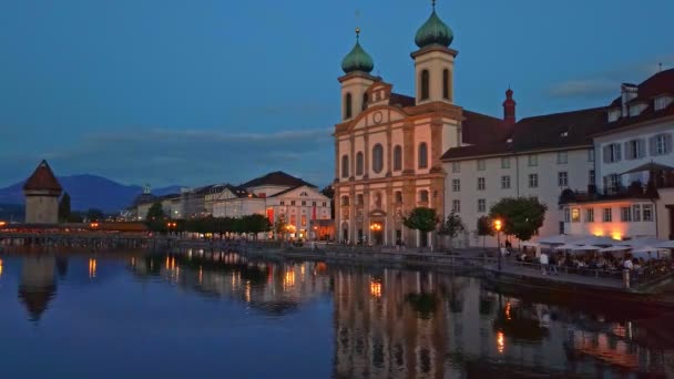 Katedra Lucerna Szwajcaria w nocy — Wideo stockowe