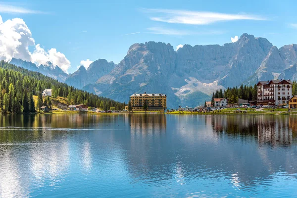 Hotel Miralago Lake Misurina Demites Province Bolzano Bozen Italy — стоковое фото
