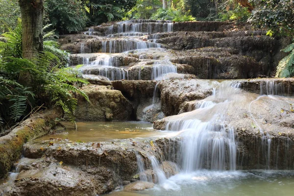 Mae Kae Vodopád Nebo Kaofu Vodopád Lampang Thajsko — Stock fotografie