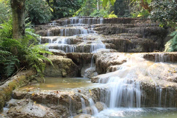 Mae Kae Vodopád Nebo Kaofu Vodopád Lampang Thajsko — Stock fotografie