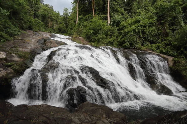 Cascata Khao Soi Dao Chanthaburi Thailandia — Foto Stock