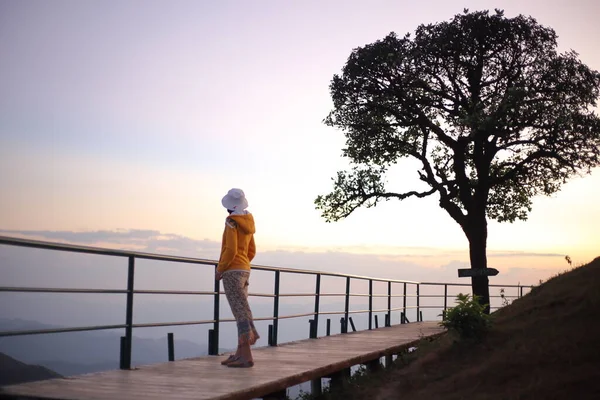 Donne Godono Vista Doi Pui Mae Hong Son Thailandia — Foto Stock