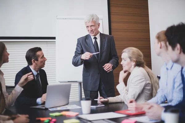 Business man speaking on seminar — Stock Photo, Image