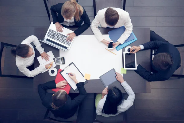 Trabajo Negocios Con Personas Taza Café Tableta Digital Teléfono Inteligente — Foto de Stock