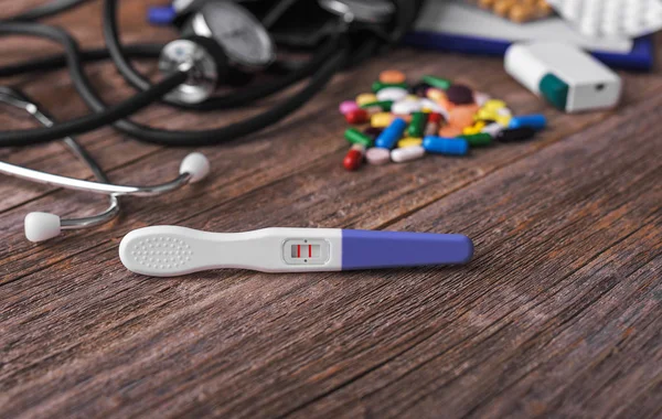 Hamilelik testi, hap, sağlıklı hamilelik. — Stok fotoğraf