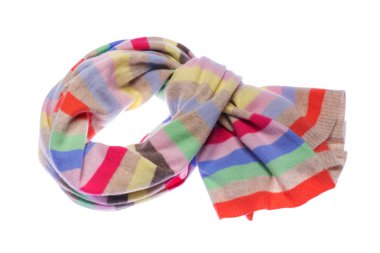 beyaz zemin üzerinde çizgili eşarp.