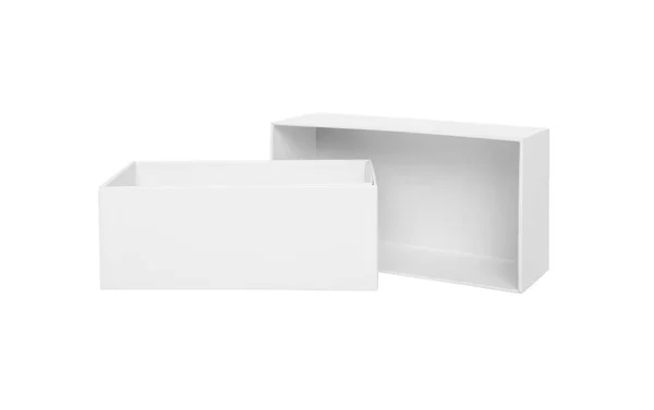 Boîte blanche avec couvercle ouvert sur fond blanc . — Photo