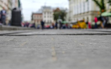 Anahatlar kentin odak dışında olduğunu.