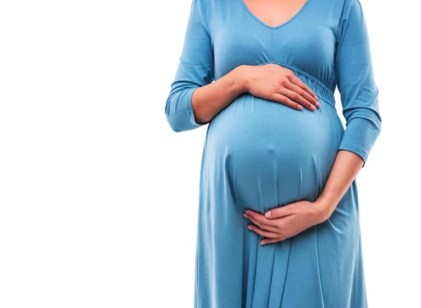 Schwangere halten Hände auf Bauch. Nahaufnahme. — Stockfoto