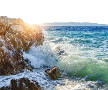 gökyüzü ve deniz.