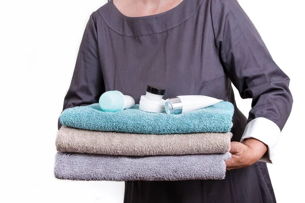 Maid Hands Hold Towels Bath Accessories Female Staff — Stock Photo, Image