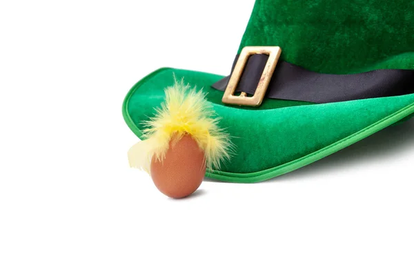 Patrick Day Kostym Mössa Leprechaun Irländska Grön Hatt Vit Bakgrund — Stockfoto