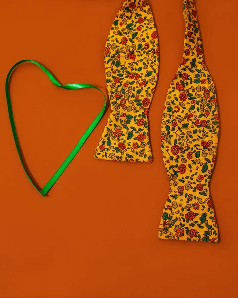 Chapéu Traje Dia São Patrício Duende Gravata Coração Verde Estão — Fotografia de Stock