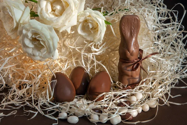 easter chocolate eggs box rose drawer wooden white straw splints yellow dutch rabbit bunny holland