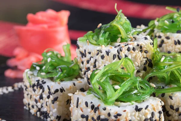 Sushi Naganiaczy Krewetek Japońskie Specjały Owoce Morza Restauracji Dania Kuchni — Zdjęcie stockowe