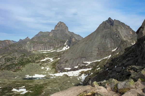 Sehr Schöne Berglandschaft Die Fahrt Durch Die Berge Die Natur — Stockfoto