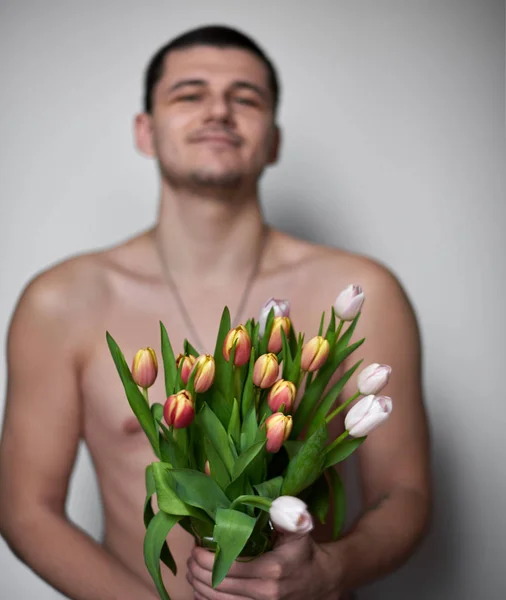 Çiçekli model 8 Mart