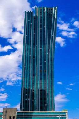 Astana büyük bozkır başkentidir. Kazakistan, Astana, Haziran 2018.
