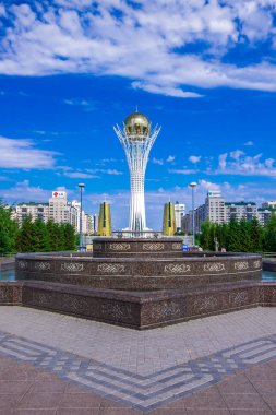 Astana büyük bozkır başkentidir. Kazakistan, Astana, Haziran 2018.