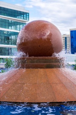 Astana büyük bozkır başkentidir. Çeşme.