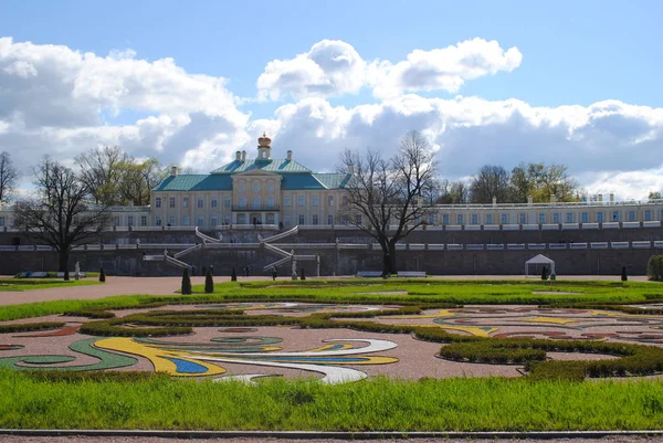Park area of the Palace ensemble in the suburbs of St. Petersburg