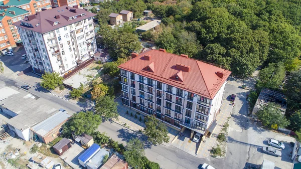 Nya Multi Storey Bostads Byggnad Stranden Den Vackra Gelendzhik Bay — Stockfoto