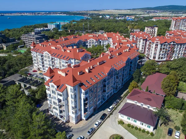 Ferienort Gelendschik Schwarzes Meer Mehrstöckiges Haus Ufer Der Gelendschik Bucht — Stockfoto