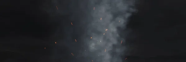 輝く火花に囲まれた煙の厚い灰色の雲の3Dレンダリング — ストック写真
