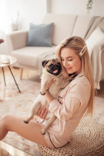 Lovely Girl Hugging Her Pug Playing Him House — Stock Photo, Image