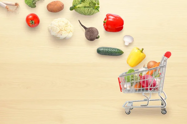 Verse Groenten Mand Van Een Markt Een Keukentafel Concept — Stockfoto