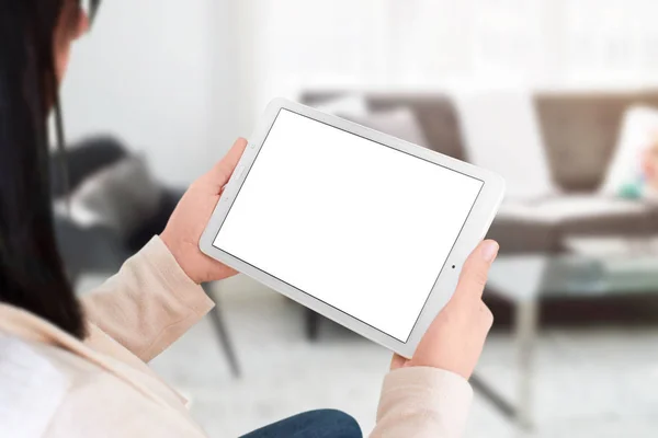 Beyaz Tablet Mockup Zole Ekran Uygulaması Web Sitesi Tanıtımı Için — Stok fotoğraf