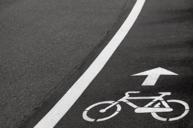 Beyaz şehir bisikleti hız şeridi