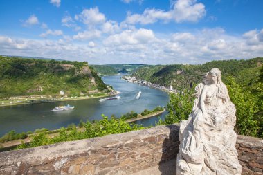 Rock Loreley şekil ve Ren Vadisi manzara ve irfan Ley görünümünden Sankt Goarshausen Almanya Intersting yerler