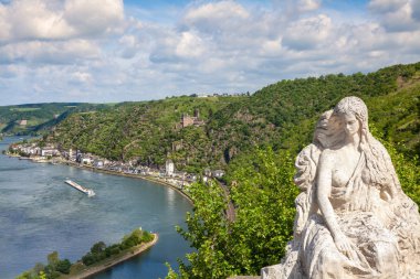 Rock Loreley şekil ve Ren Vadisi manzara ve irfan Ley görünümünden Sankt Goarshausen Almanya Intersting yerler