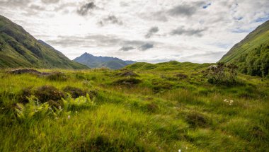 Doğa Highlands otantik manzara Kyle Glenshiel yürüyüş parkurları İskoçya seyahat