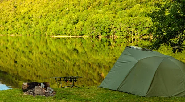 Fischerzelt Auf Dem See Natur Ruhe Wildnis See Reflexion Landschaft — Stockfoto