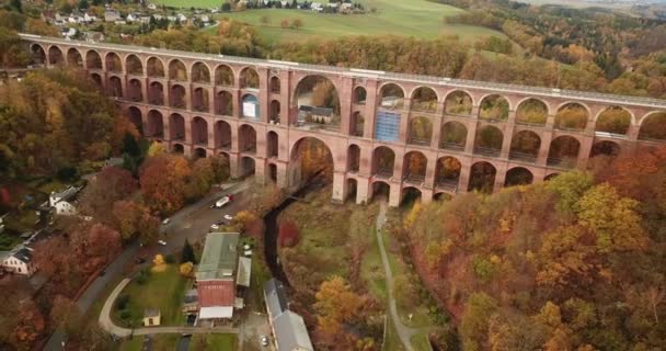 Luftbild Der Goeltzschtalbrücke Vogtländischen Netzschkau Deutschlands Größte Ziegelbrücke Der Welt — Stockvideo