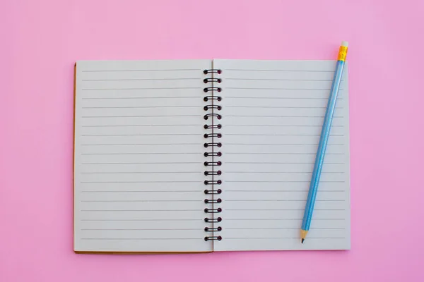 Carnet Équipement Retour École Sur Fond Couleur — Photo