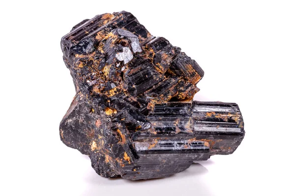 Macro Mineral Stone Sherle Schorl Turmalina Negra Sobre Fondo Blanco —  Fotos de Stock