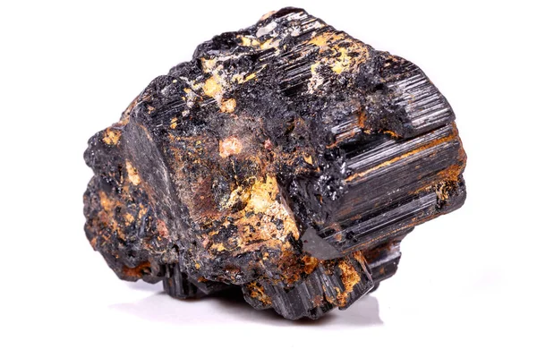 Makro Mineral Kamień Sherle Schorl Turmalin Czarny Białym Tle Zbliżenie — Zdjęcie stockowe