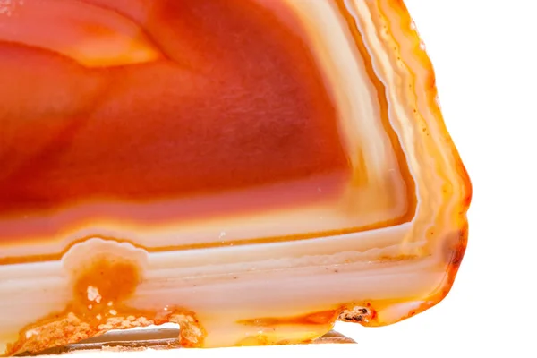 Mineral Makro Oranye Agate Dalam Kristal Pada Latar Belakang Putih — Stok Foto