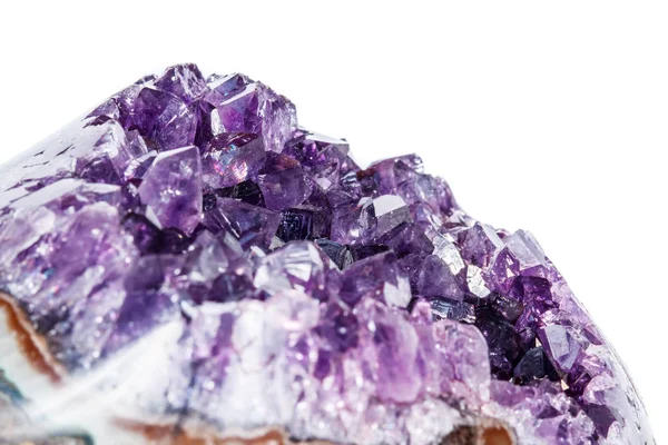 Amethyst Crystal Druse Makro Mineral Vit Bakgrund Närbild — Stockfoto
